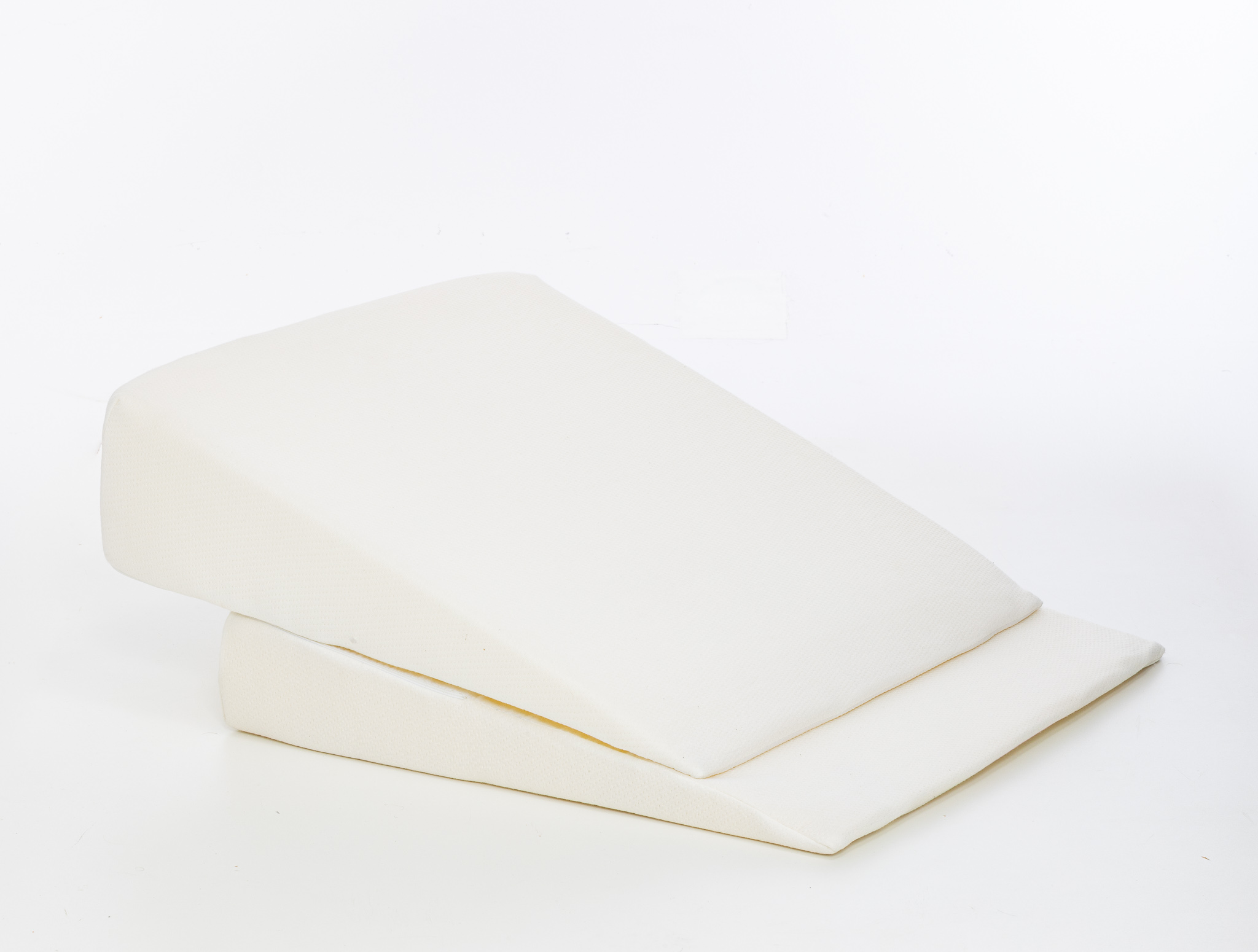 antar-at03027-refluxkissen-orthop-disches-keilkissen-58-x-60-x-26-cm image 3