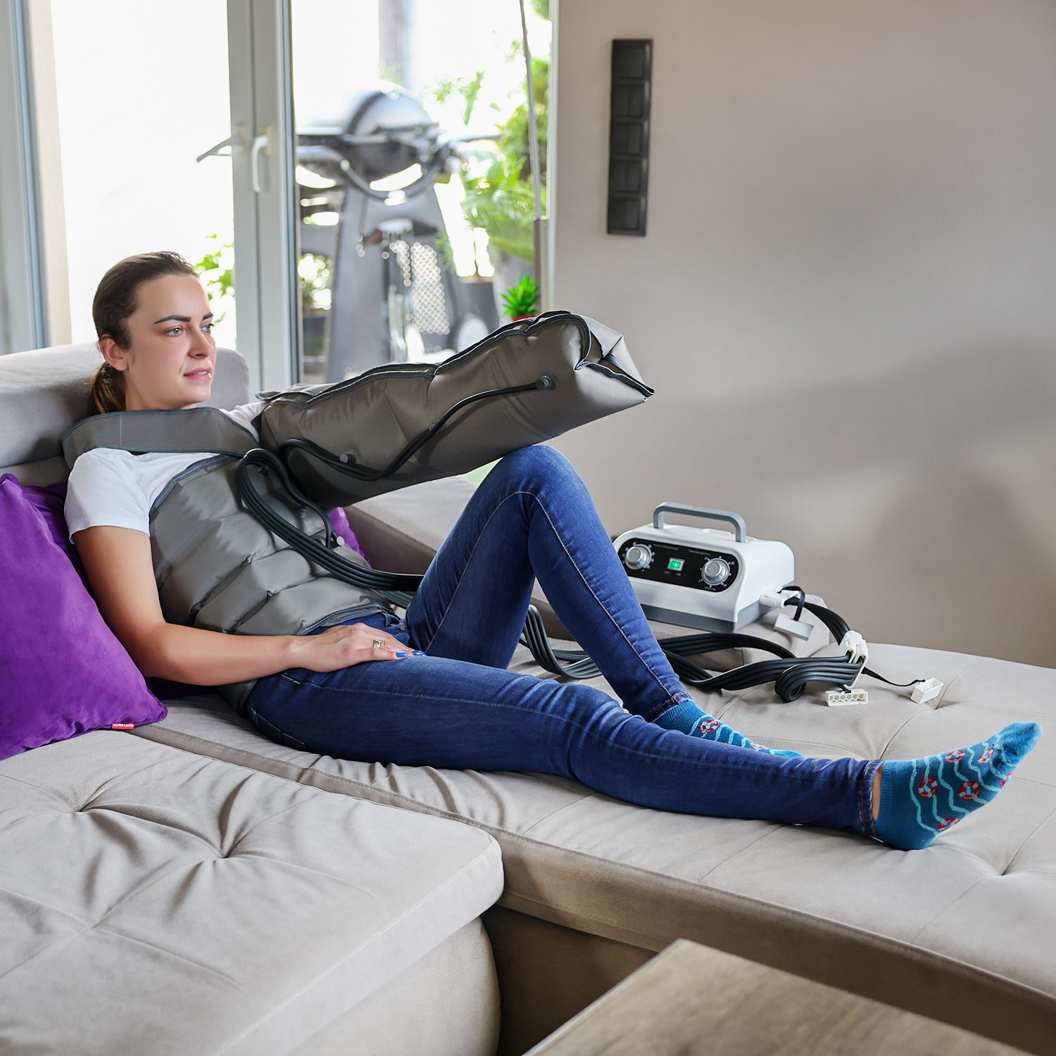 antar-kompressionstherapie-system-set-mit-pumpe-und-manschetten image 1